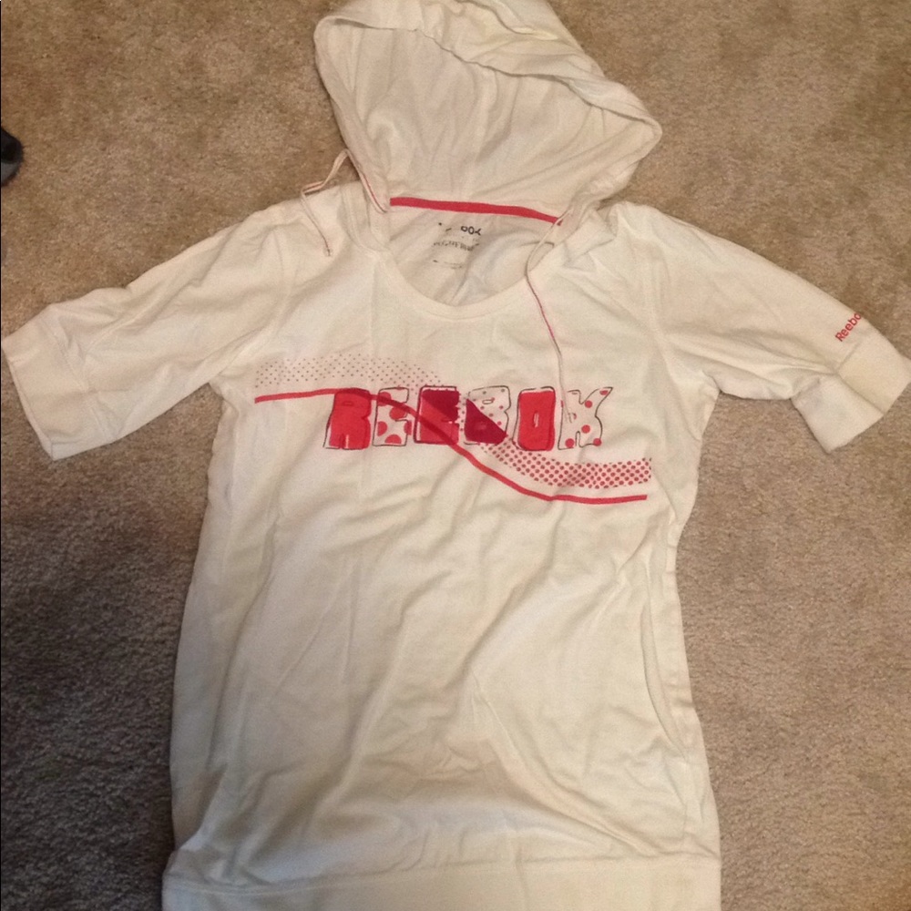 2 Reebok Maternity Tees - Picture 2 of 3